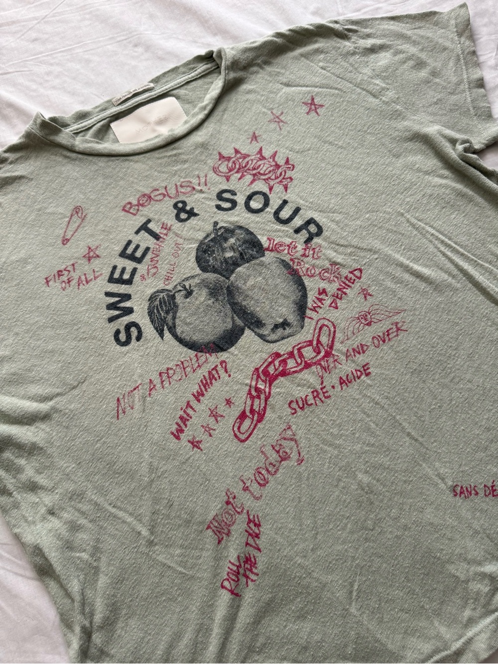 MOTHER Superior The Lil Sinful Berry Pickin Graphic Tee Sage Green Size M